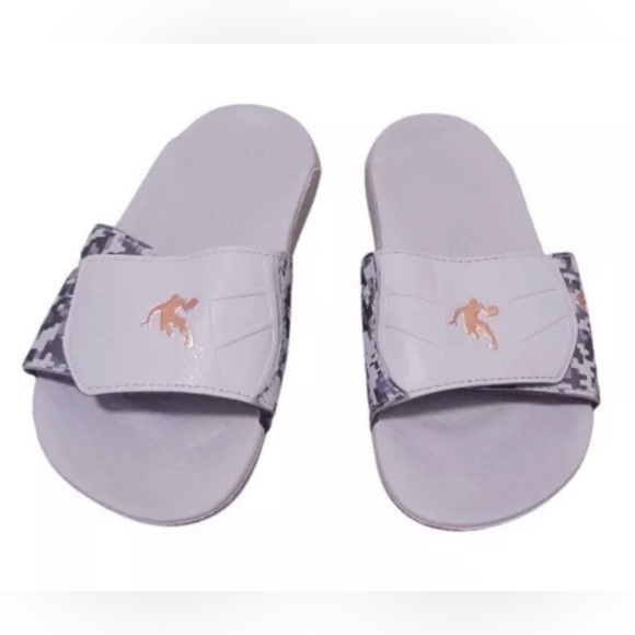 Stylish Gray Slide Sandals, AND 1 flip flops for children, Size 13-1 / US 1 - Picture 2 of 3